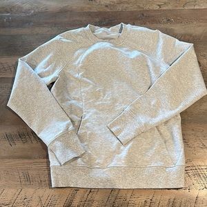 Lululemon sweatshirt crew size 10 light grey